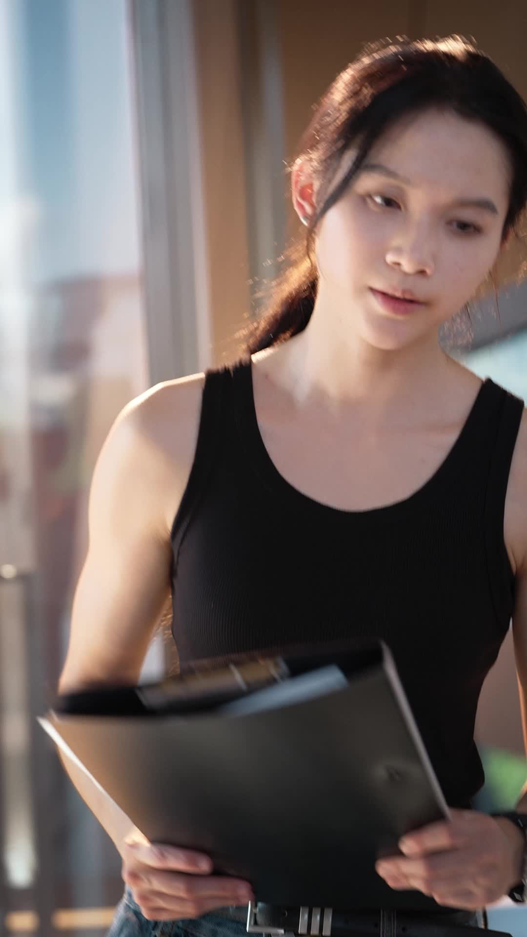 Episode 7 - My Bodyguard Became My Slave